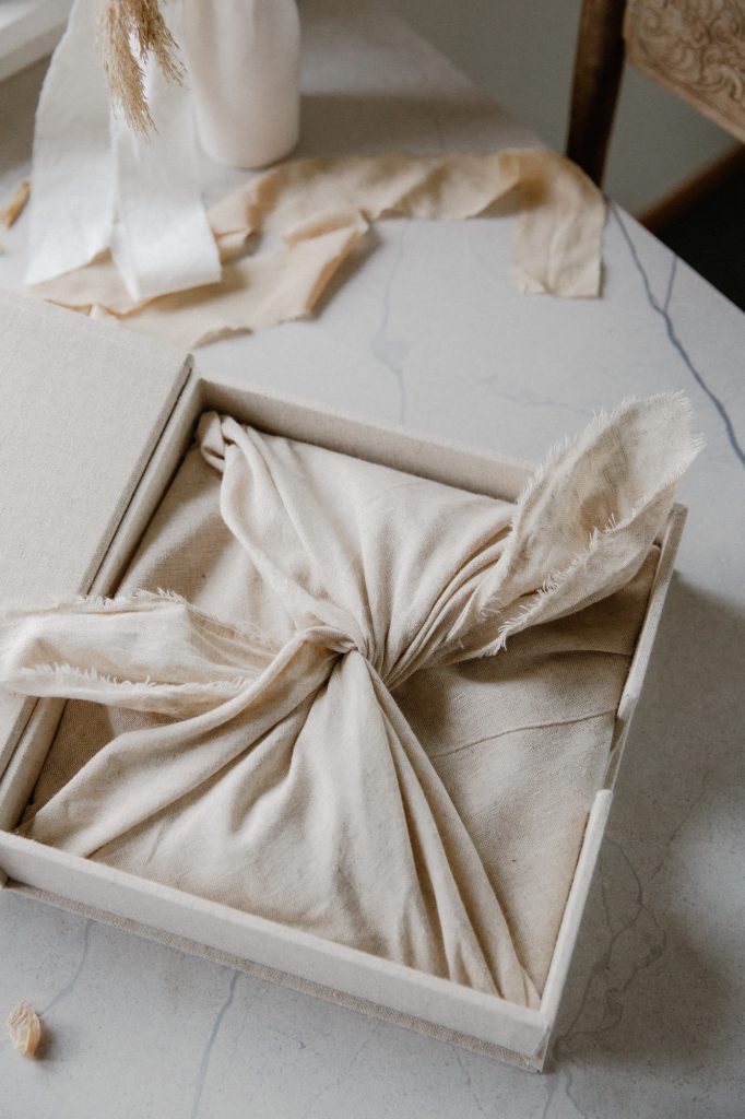 Fine Art Wedding Album showing details of the quality of the packaging Ana Galloway Photography